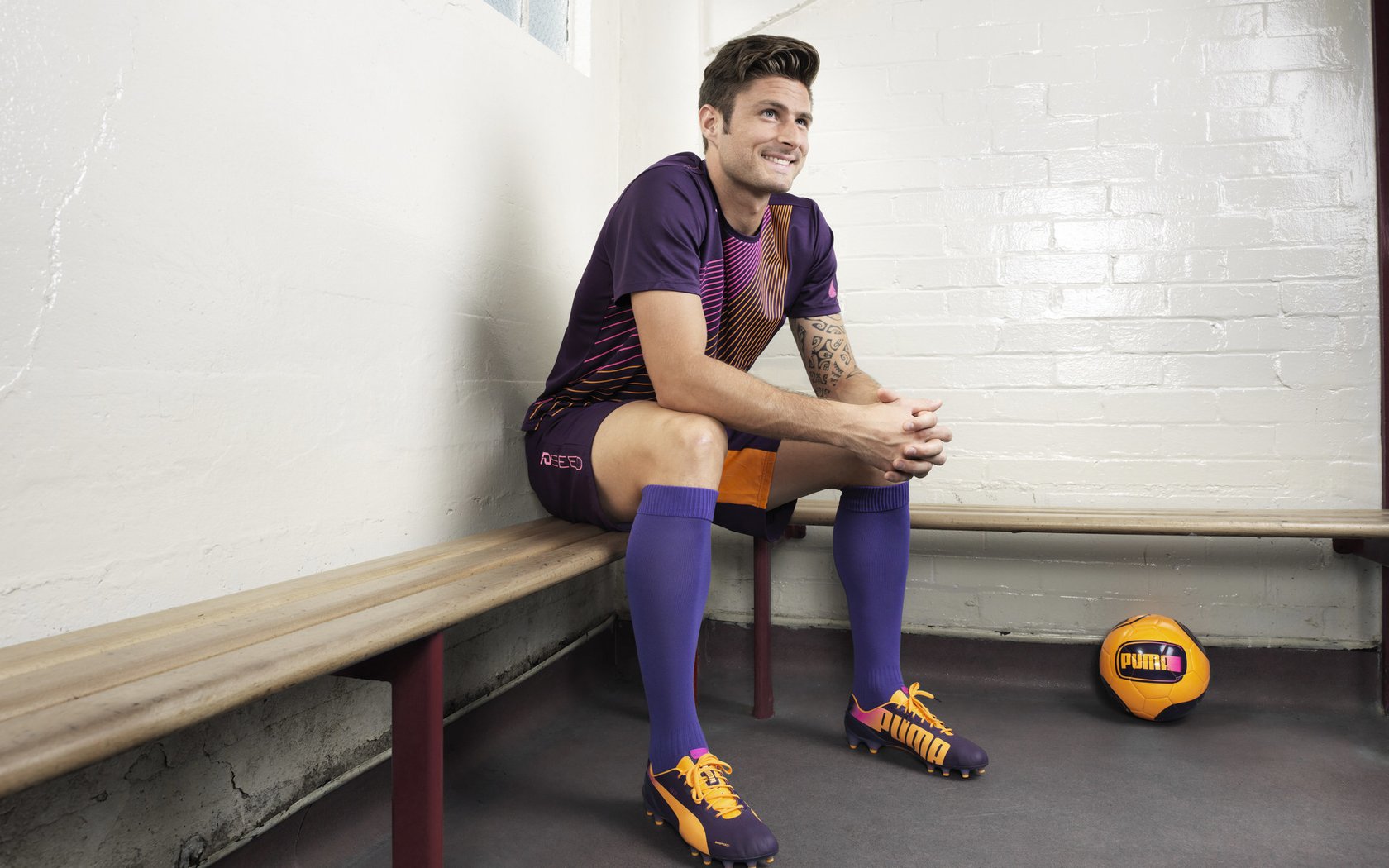 从雅典到达喀尔，劳塔罗的利刃，刺穿宿命的经纬